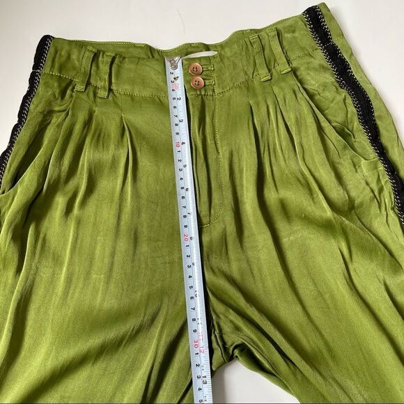 Anthropologie Diandra pleated satin joggers - Picture 10 of 16